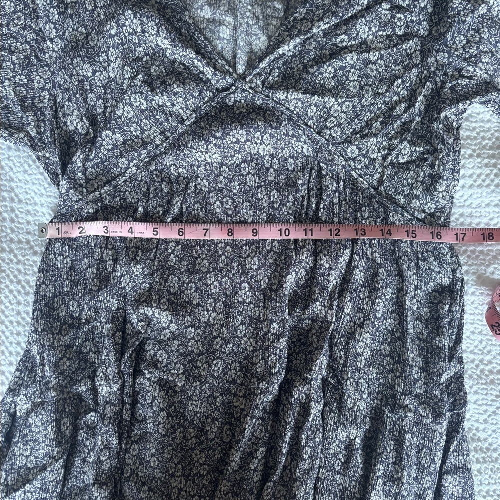 Faherty Sirene Dress - Navy Ditsy Floral / L - Picture 11 of 12